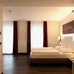 Hotel Internationales Tagungszentrum Karimu Burbach (Siegen-Wittgenstein)