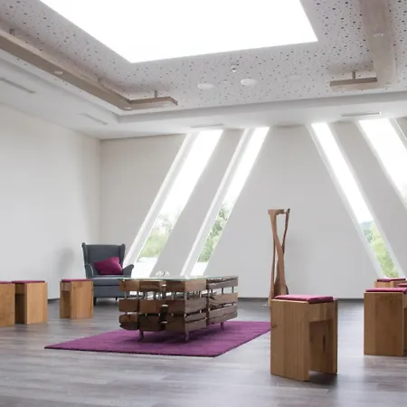 Internationales Tagungszentrum Karimu Burbach (Siegen-Wittgenstein)