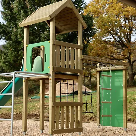 Internationales Tagungszentrum Karimu Отель *